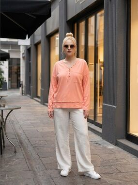 Tankaneo Womens XXL Peach Pink Asymmetrical Henley Long Sleeve Top Pocket NWT